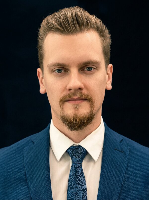 Mark Kovalenko, Technology & International, Sanctum Law, Toronto